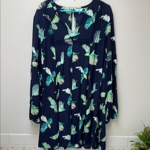 Crown & Ivy size XL Navy and Green Mini Dress tropical bird pullover flowy
